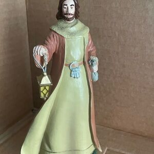 Thomas Kinkade Welcoming Host Figurine - Cream and Brown